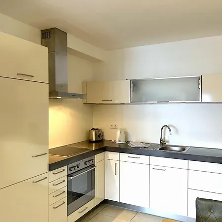 Mountain By Interhome شقة كابرون